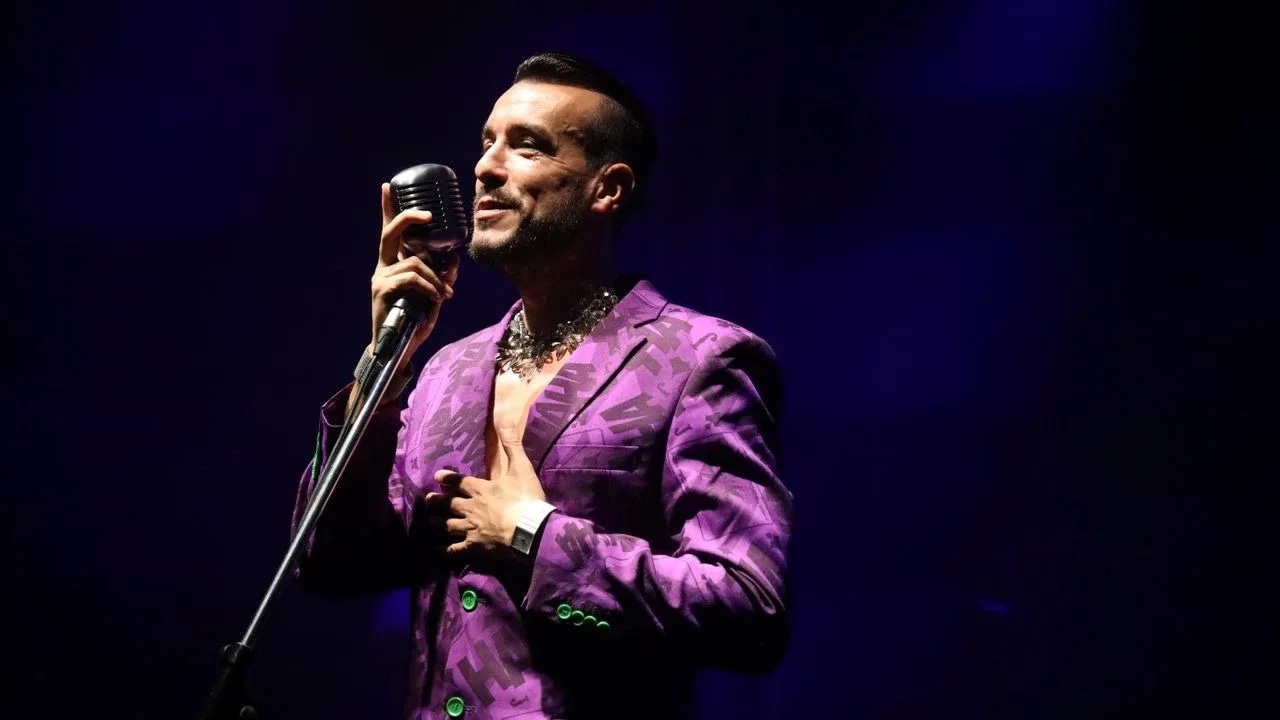 Cem Adrian - Uster (Zürih) 2026